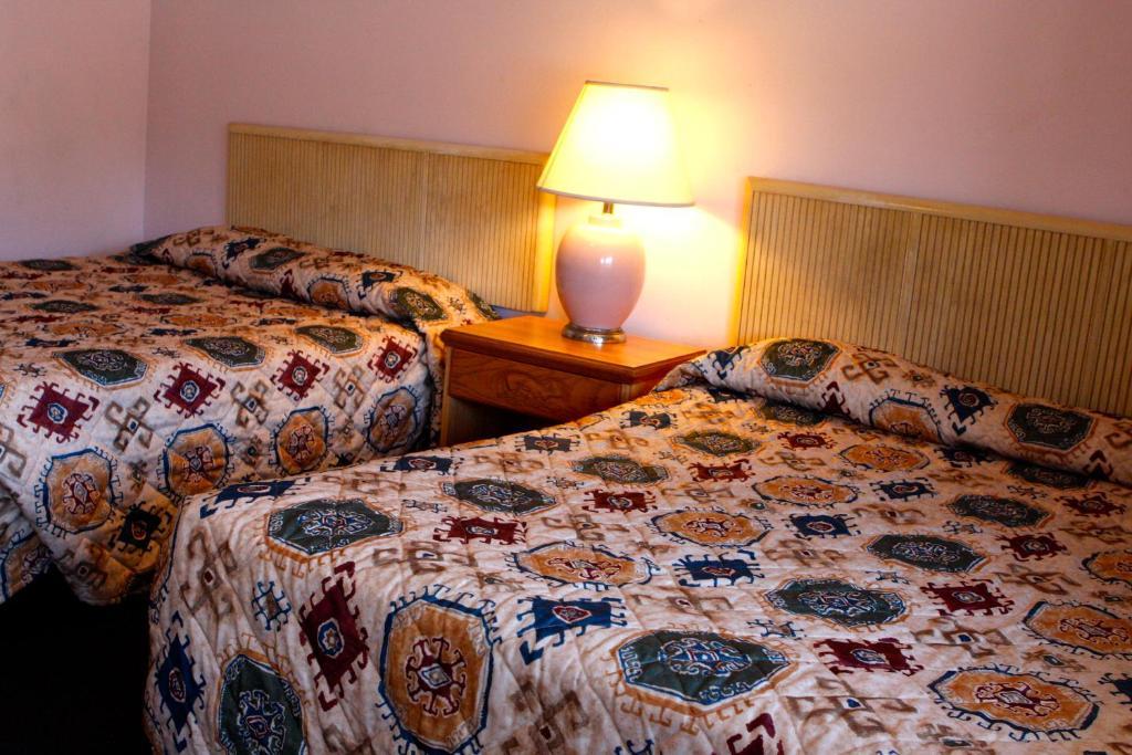 Homestead Motel San Luis Obispo Bilik gambar